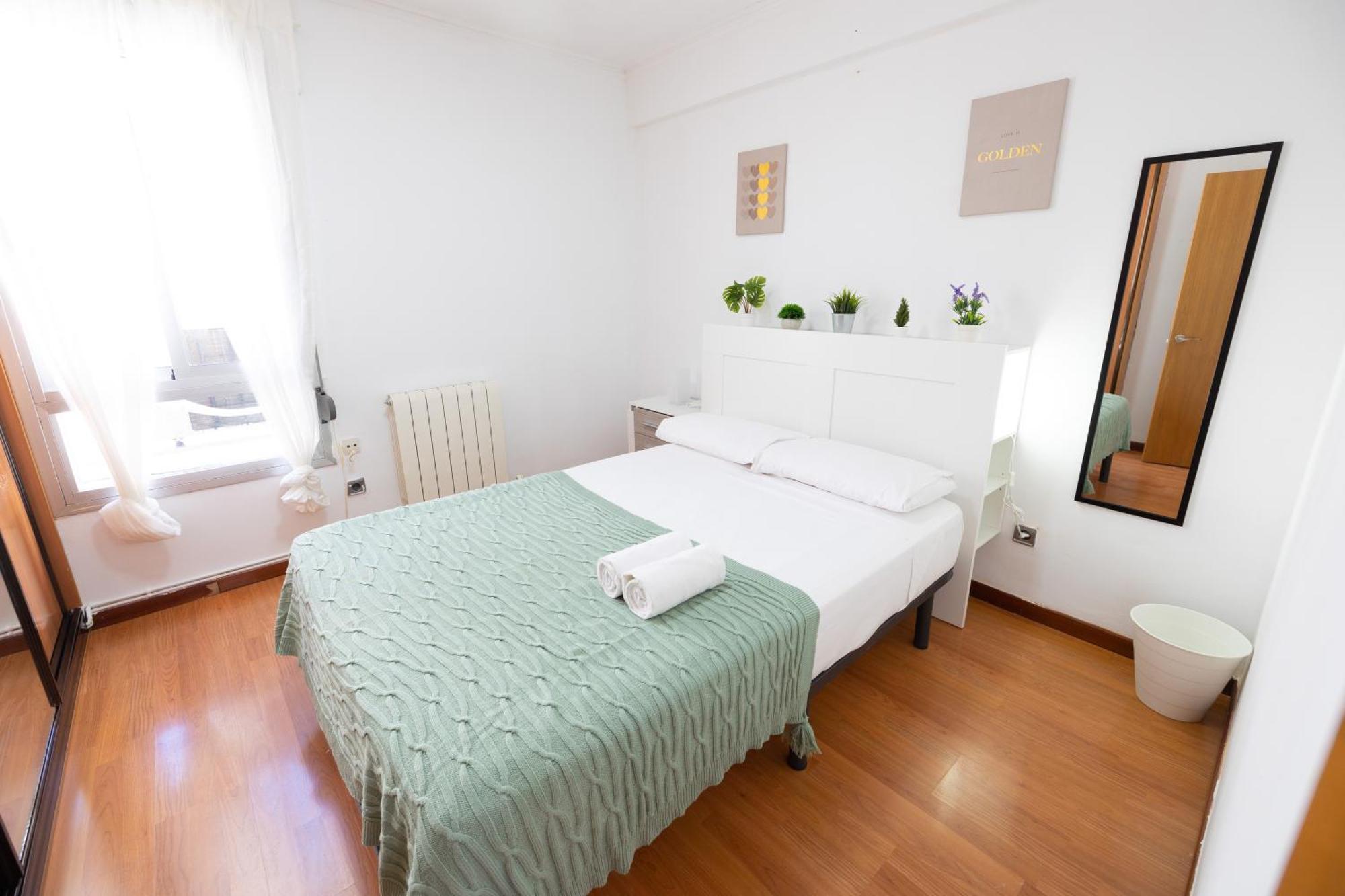 Ofrenda Del Pilar Turistea Apartment ซาราโกซา ภายนอก รูปภาพ